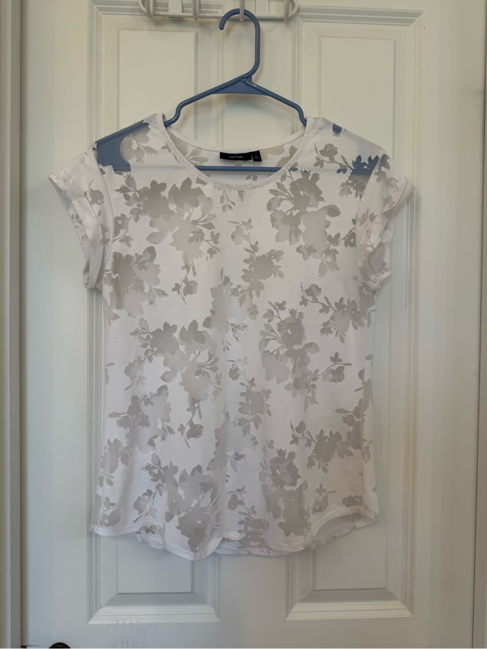 3/$20 Apt. 9 White Tee with Light Gray Floral Jacquard Overlay